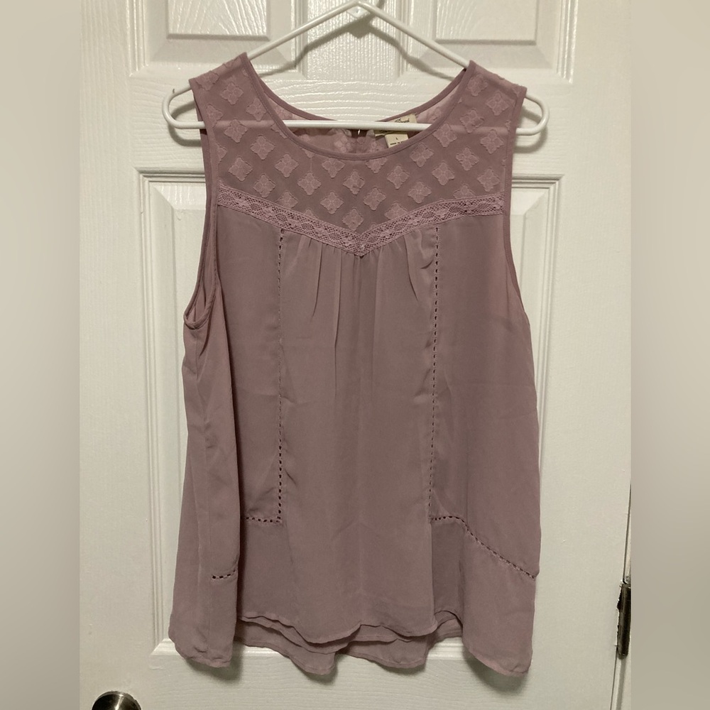 *Lucky Brand Lavender Sleeveless Lace Detail Blouse #D